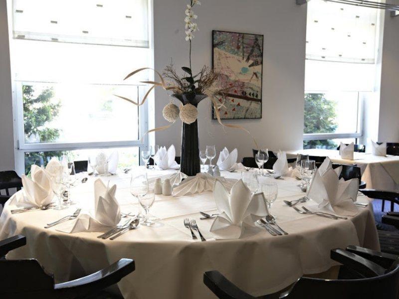 Intercityhotel Rostock Exterior photo